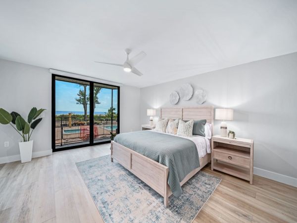 Gulf Front Luxury Condo Three Bedroom in Sanibel