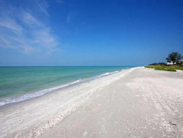 Gulf Front Luxury Condo Three Bedroom in Sanibel