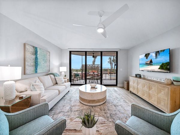 Gulf Front Luxury Condo Three Bedroom in Sanibel
