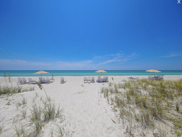 Luxury Gulf Front Condo Longboat key Best Location Between Longboat Key Club & St Regis