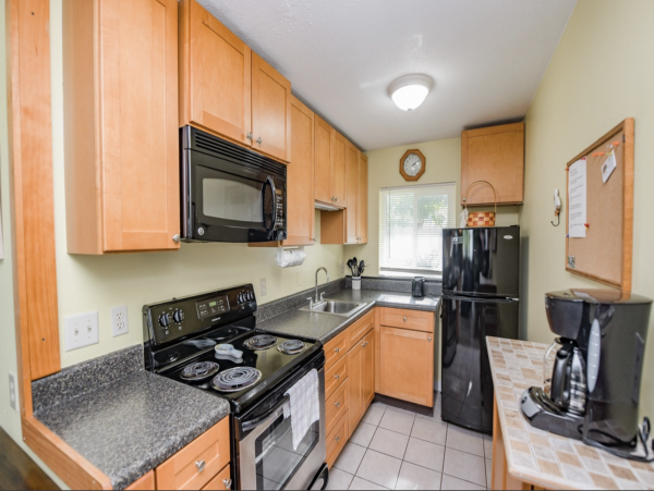 Bradenton Beach Vacation Condo 2 Bedrooms Sleeps Six Guests