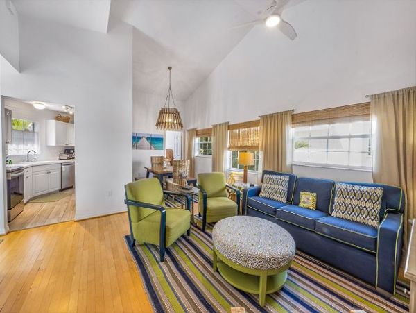 Anna Maria Island 3 Bedroom Vacation Rental Sleeps 6 Pool