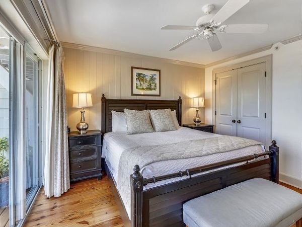 GULF FRONT 2 BEDROOM VILLA SLEEPS 6