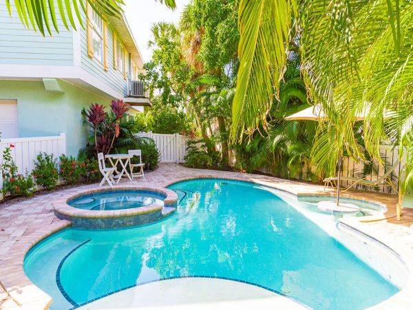 Holmes Beach 2 bedroom Rental Vacation Home