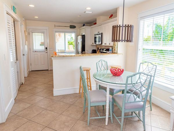 Holmes Beach 2 bedroom Rental Vacation Home