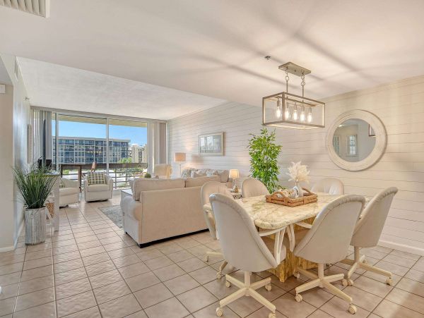 Longboat Key Vacation Condo Two Bedroom Gulf Views
