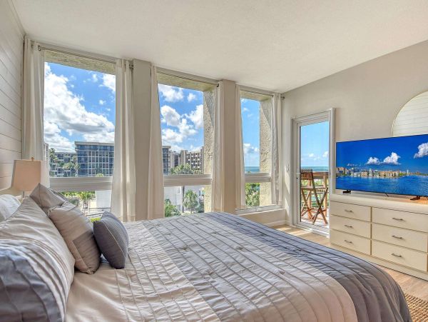 Longboat Key Vacation Condo Two Bedroom Gulf Views