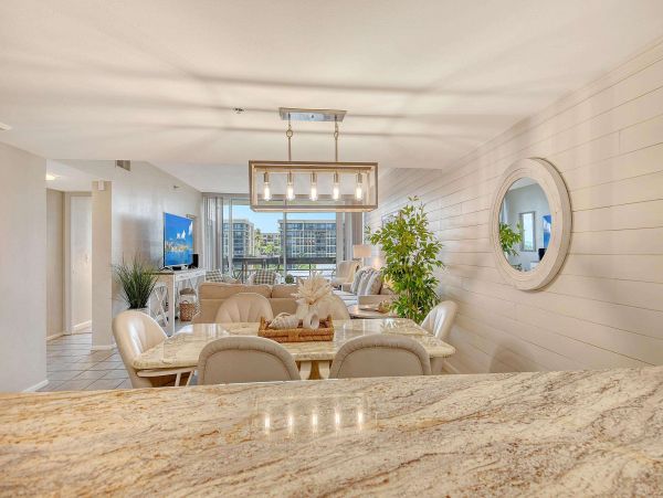 Longboat Key Vacation Condo Two Bedroom Gulf Views