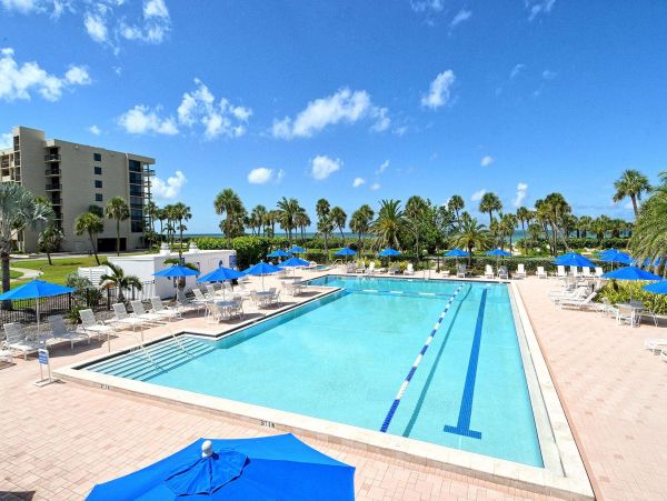 Longboat Key Vacation Condo Two Bedroom Gulf Views