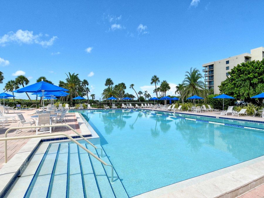 Longboat Key Vacation Condo Two Bedroom Gulf Views