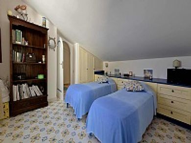 Bedroom 3 with Twin Beds