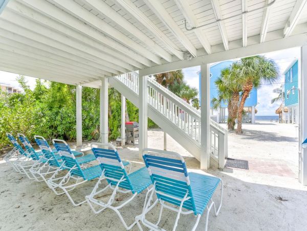Fort Myers 4 Bedroom Beach Rental One House off the Beach