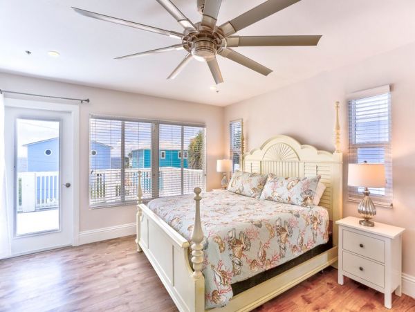 Fort Myers 4 Bedroom Beach Rental One House off the Beach