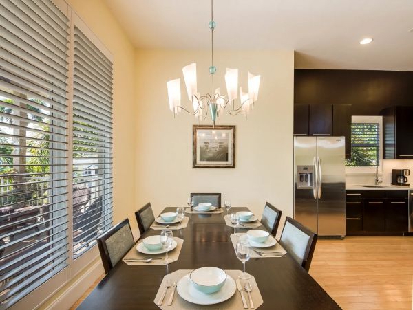 Luxury 4 Bedroom Fort Myers Vacation Home with Private Pool