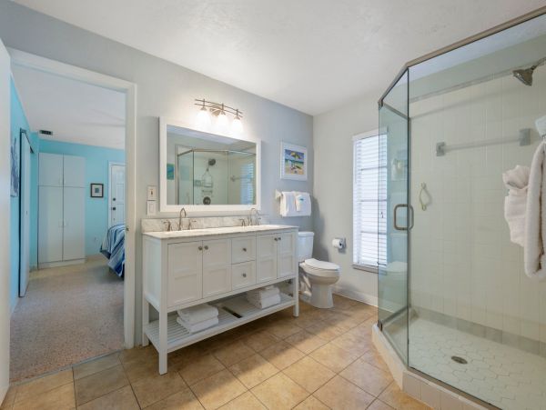 Fort Myers Vacation Home 4 Bedrooms Sleeps 8 Guests