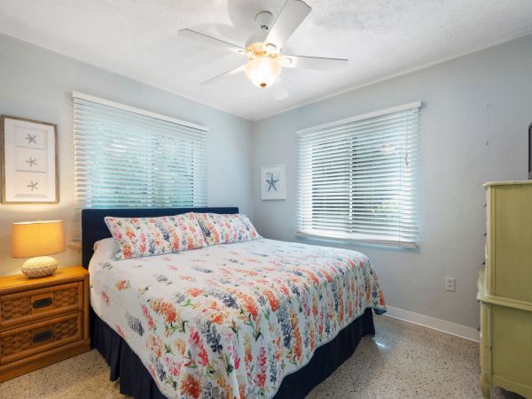 Fort Myers Vacation Home 4 Bedrooms Sleeps 8 Guests