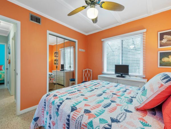 Fort Myers Vacation Home 4 Bedrooms Sleeps 8 Guests
