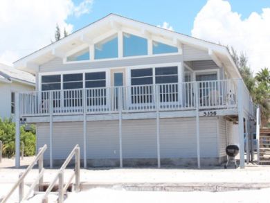 Beach front vacation home in Fort Myers Beach front vacation home in Fort Myers