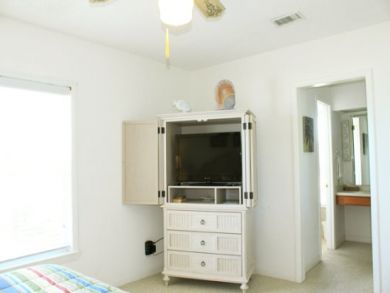 Master bedroom with flat screen TV Master bedroom with flat screen TV