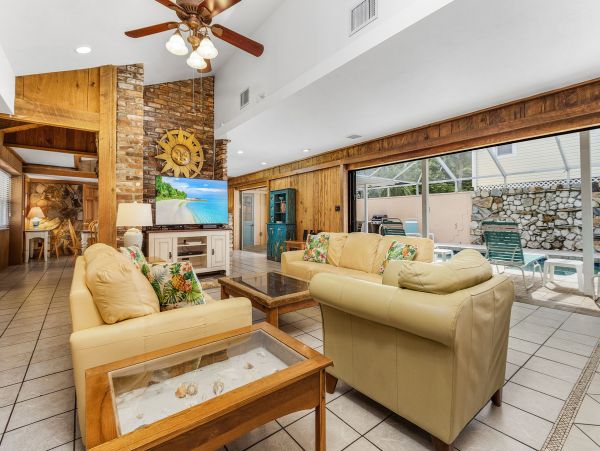 Fort Myers Vacation Home Across the Street from the Beach