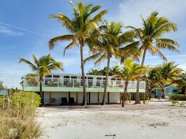 Fort Myers Home 880405