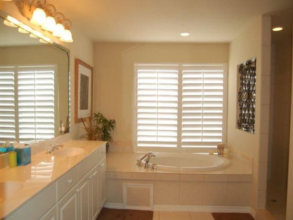 Siesta Key Three Bedroom Luxury Rental Home with Canal View