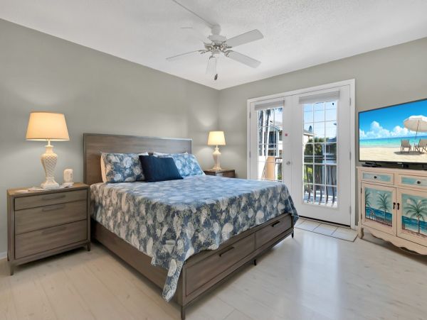 Gulf Views Bradenton Beach Vacation Condo Two Bedroom