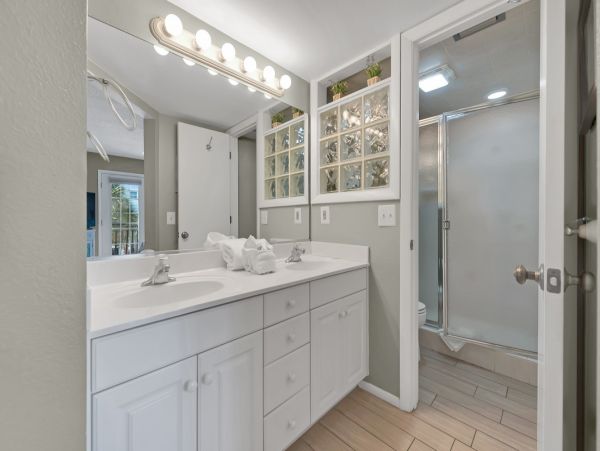 Gulf Views Bradenton Beach Vacation Condo Two Bedroom