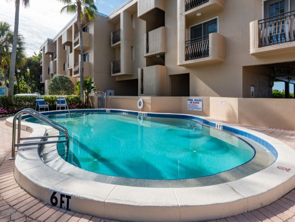 Gulf Views Bradenton Beach Vacation Condo Two Bedroom