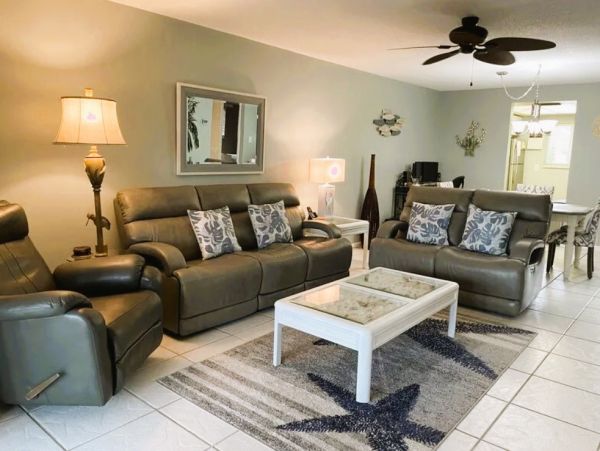 Beautiful Beach Views at this 2 Bedroom Siesta Key Condo