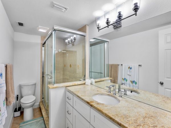 Discover Your Dream Siesta Key Getaway - 2-Bedroom Condo