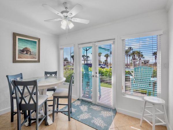 Discover Your Dream Siesta Key Getaway - 2-Bedroom Condo