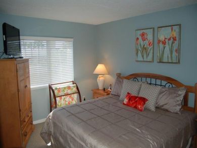 King Bed in Master Bedroom King Bed in Master Bedroom