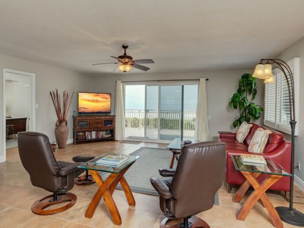 Siesta Key Beachfront Condo Rental 2 Bedrooms Sleeps 4