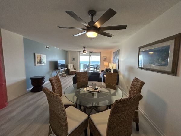 Longboat Key Vacation Rental - Direct Gulf Front Condo with Lanai
