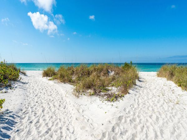 Longboat Key Vacation Rental - Direct Gulf Front Condo with Lanai