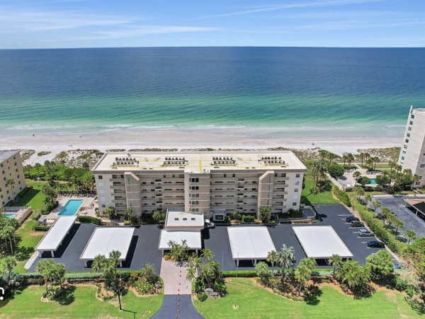 Longboat Key Vacation Rental - Direct Gulf Front Condo with Lanai