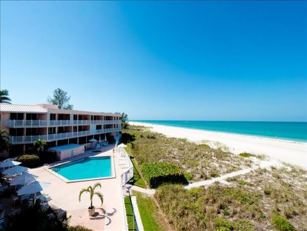 Luxury Beach Condo with Two Bedrooms