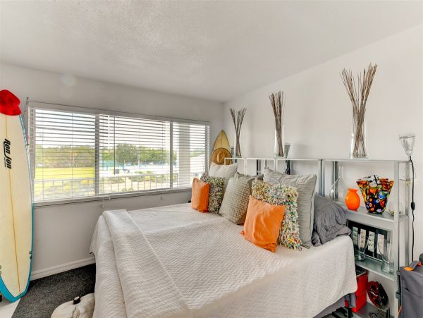 Longboat Key Walk to Beach Two Bedroom Vacation Condo