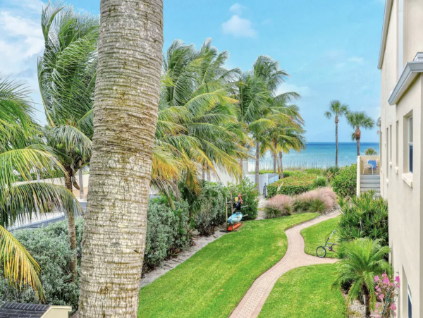Longboat Key Two Bedroom Beach Condo Weekly Availability