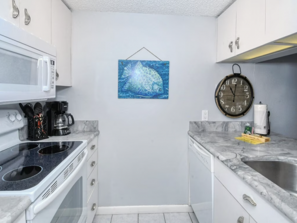 Longboat Key Two Bedroom Beach Condo Weekly Availability