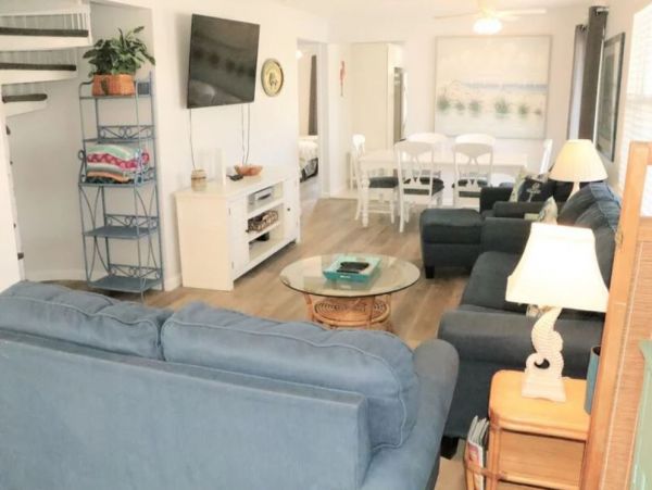 Siesta Key  Vacation Rental One House From the Beach