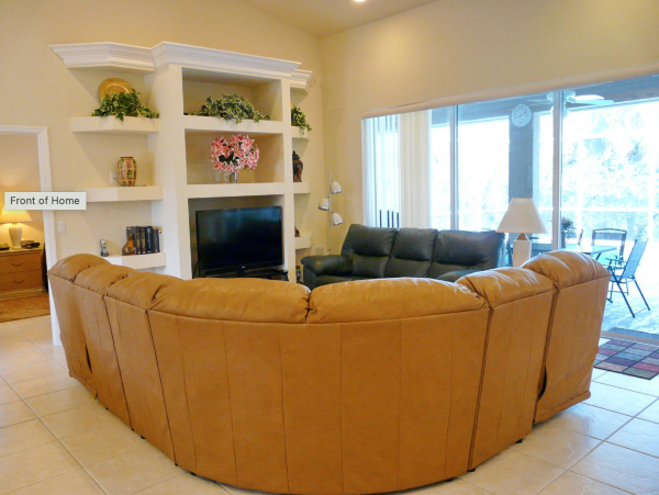 Four Bedroom Pool Home Close to Beach in Marco Island