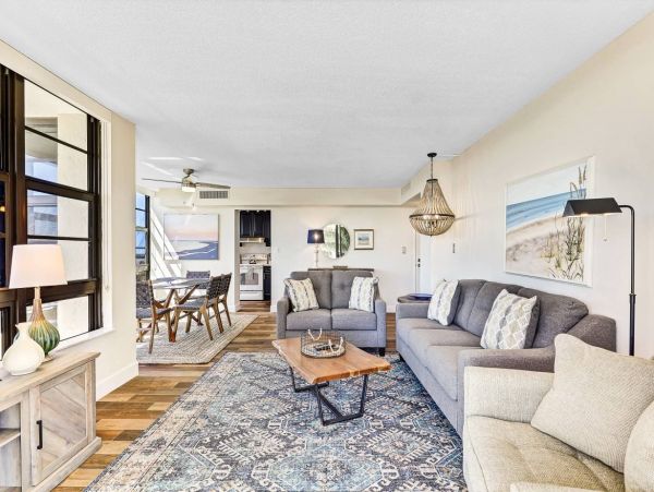 Marco Island Condo with Pool Tennis Court 4 Guests