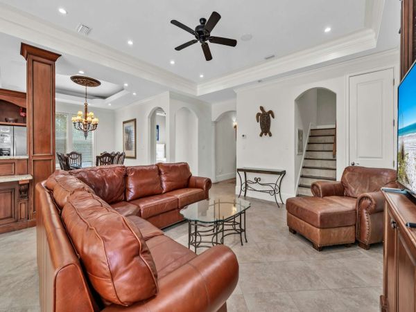 Miramar Beach Vacation Rentals - Emerald Coast Luxury Homes with Pool & Theater
