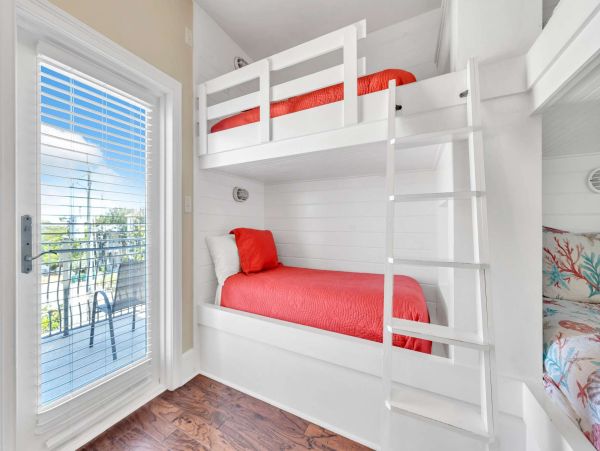 Miramar Beach Vacation Rentals - Emerald Coast Luxury Homes with Pool & Theater