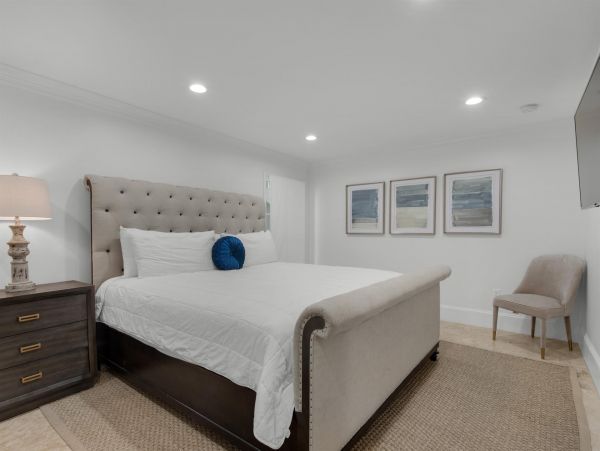 Stunning Destin Beach Front Vacation Home - A Rare Gem!
