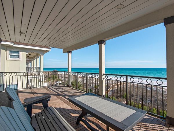 Stunning Destin Beach Front Vacation Home - A Rare Gem!