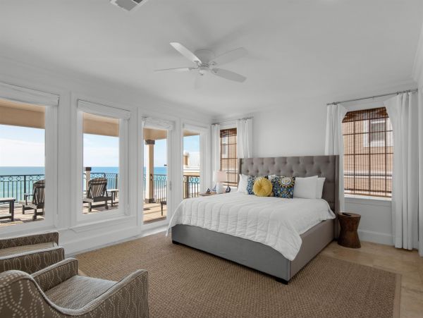 Stunning Destin Beach Front Vacation Home - A Rare Gem!