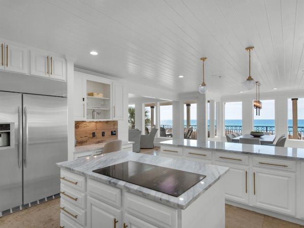 Stunning Destin Beach Front Vacation Home - A Rare Gem!